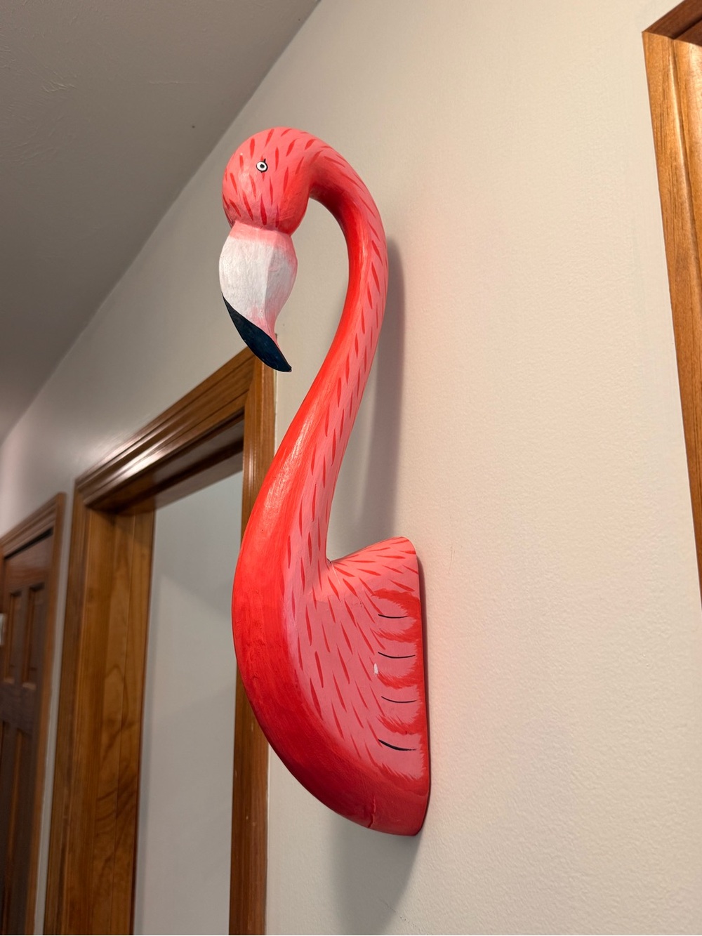 🦩Pink Flamingo Bust Wall Accent - Decorative Home Wall Decor - Picture 6 of 13